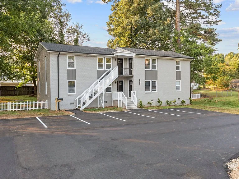 1806 Midwood Dr — Photo 21
