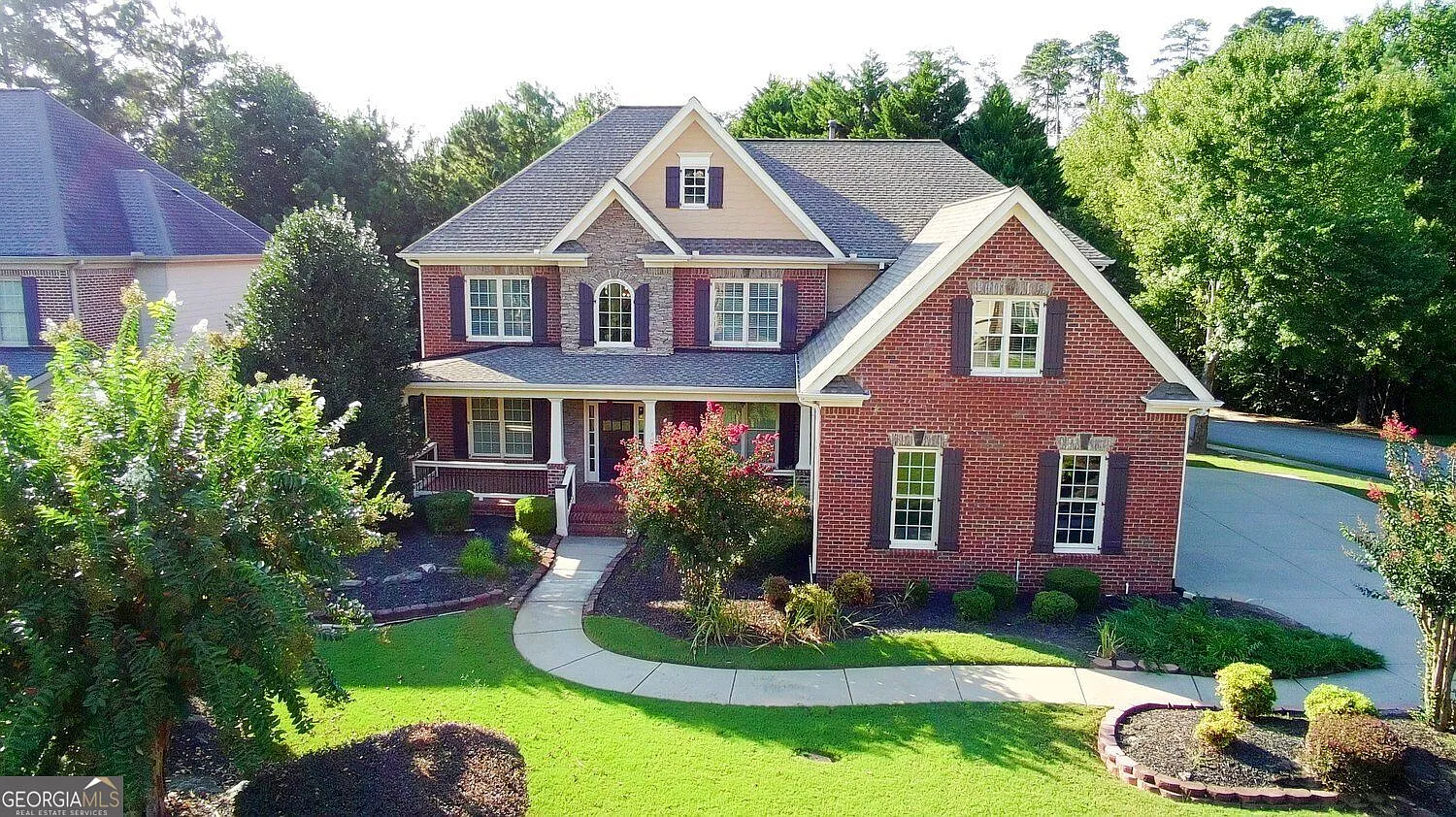 6 bed, 5001 sqft, $4,600 — Photo 1
