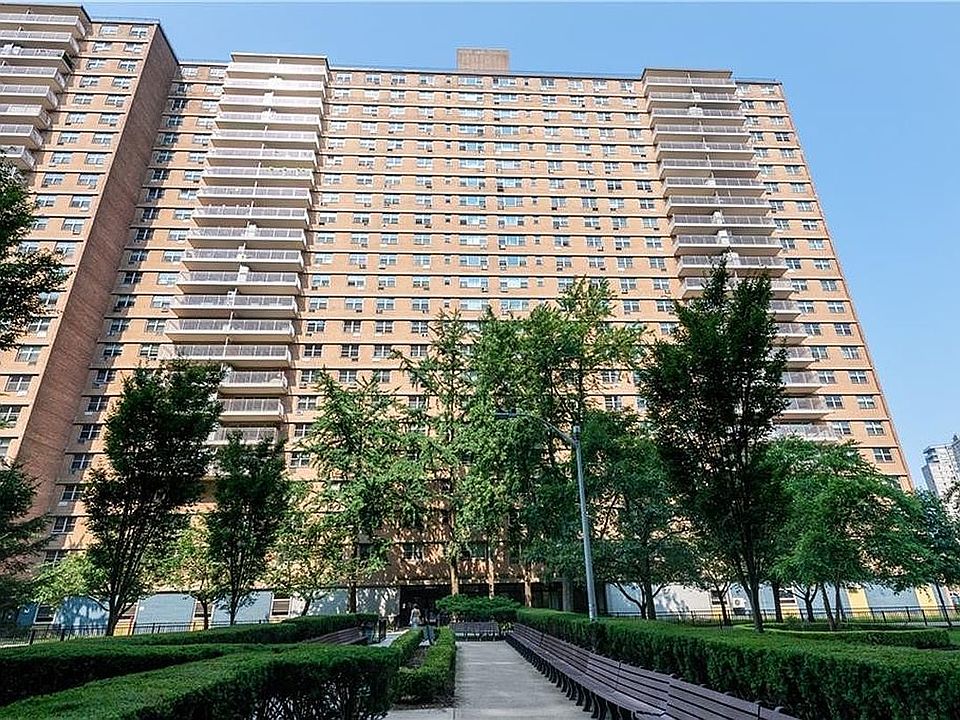 1st image of 460 Neptune Ave APT 13G