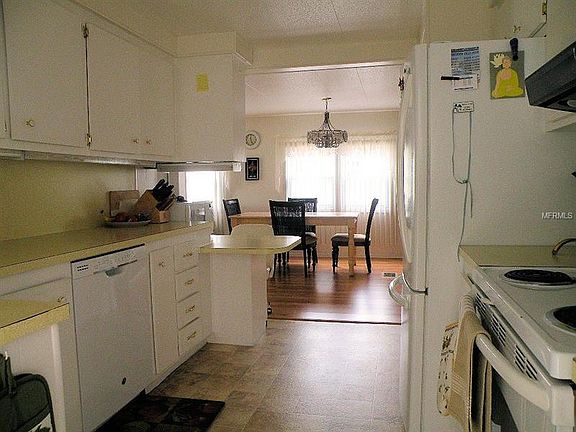 3rd image of 50 Sabal Palm Dr #50