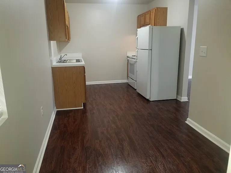 209 E Wilson St #81 83 AND 84 — Photo 9
