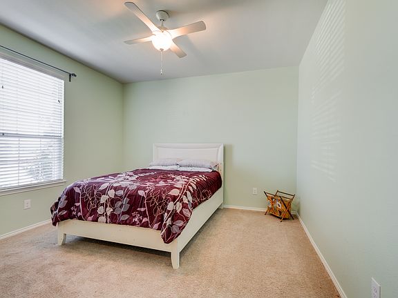 4th image of 7644 Berrenda Dr