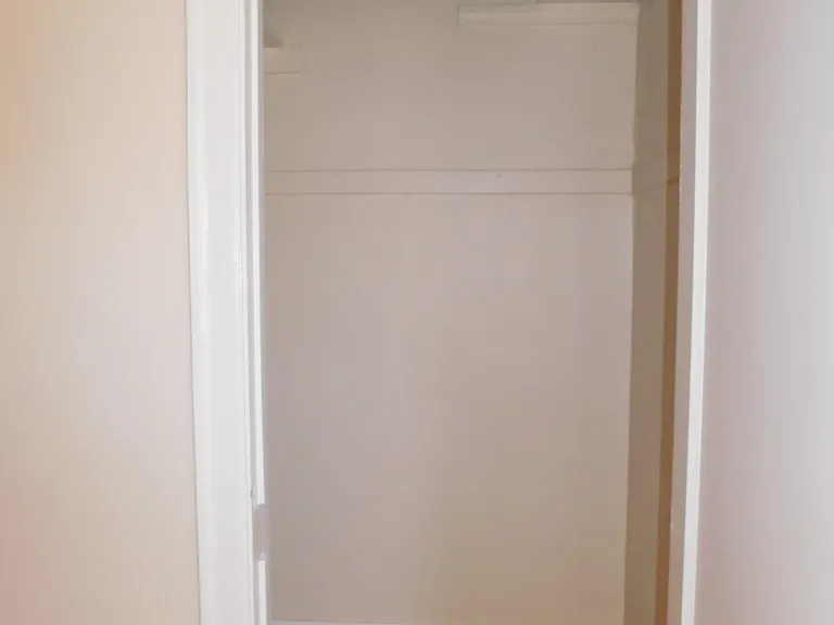 909 Elmwood Ave #12 — Photo 7