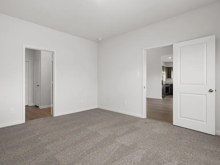 1513 Harvester Dr — Photo 12