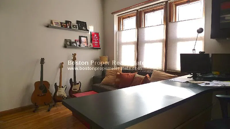 3 bed, 1.5 bath, 1400 sqft, $5,000 — Photo 4