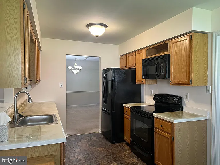 3576 Windridge Dr — Photo 9