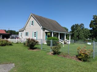 697 Okisko Rd, Elizabeth City, NC 27909