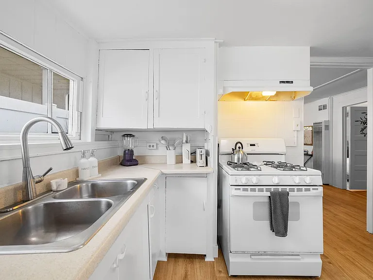 344 Bonair St — Photo 15