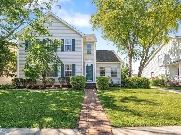 6521 E Coal Bluff Ct, Camby, IN 46113