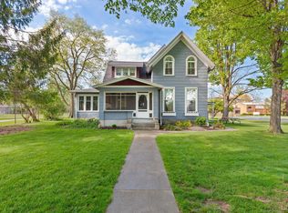 588 W Maple Ave, Adrian, MI 49221