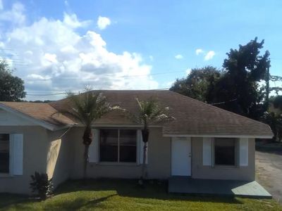 832 SW Avenue I, Belle Glade, FL, 33430