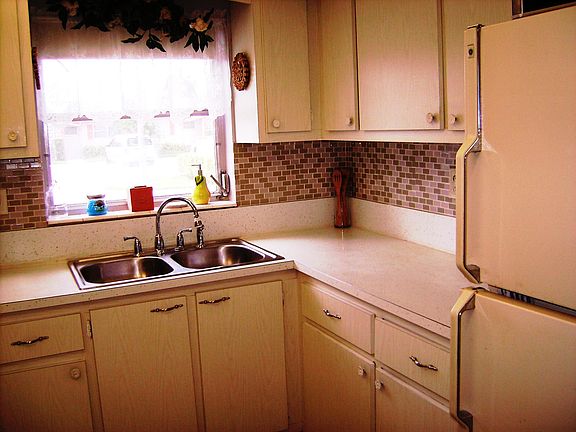 2nd image of 2679 E Dudley Drive #E