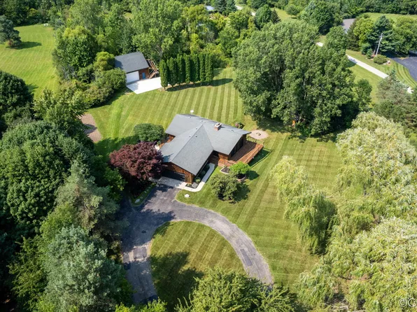 2135 Lincoln St, Marne, MI 49435