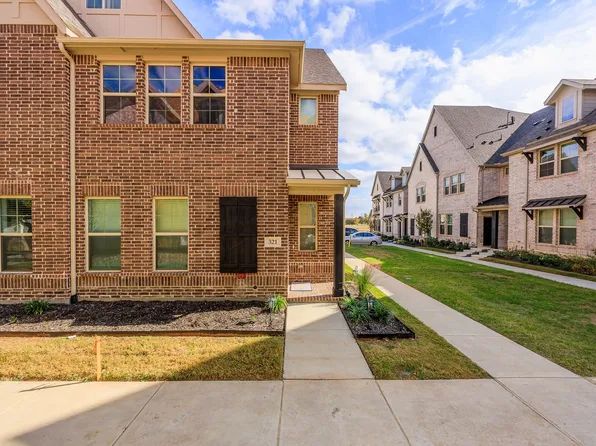 321 Baker Dr, Plano, TX 75074