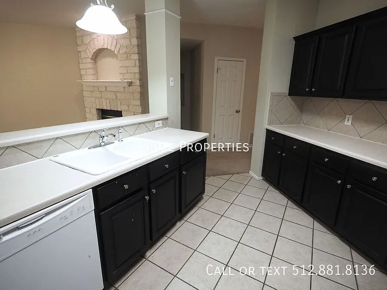 1506 Amber Day Dr — Photo 6