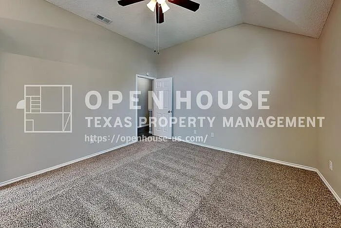 8708 Pedernales Trl — Photo 11