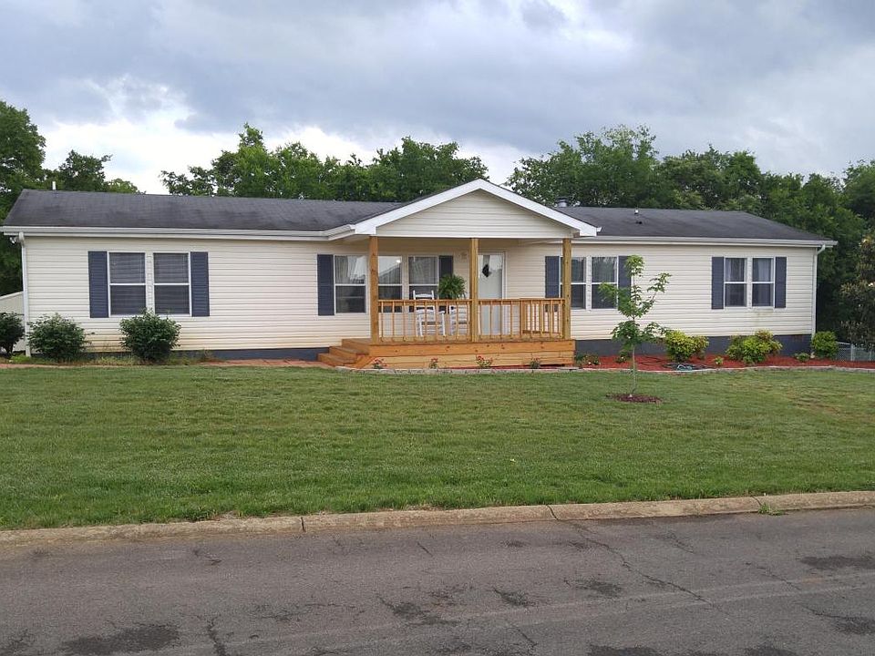 1st image of 145 Twelve Oaks Dr