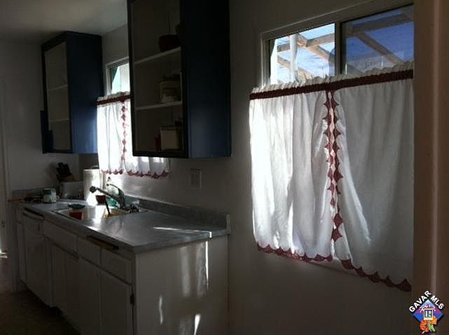 2nd image of 2078 W Alexander Ave