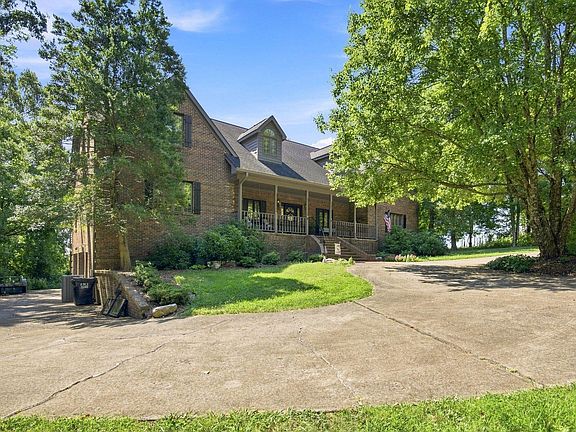 2nd image of 8624 Brow Lake Rd