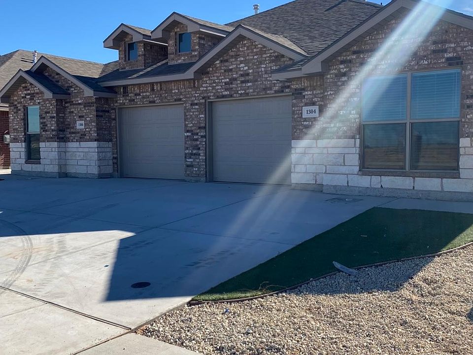 1st image of 2109 Langford Ave #2