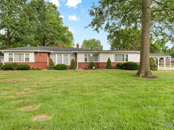 2100 Cottage Ave, Granite City, IL 62040