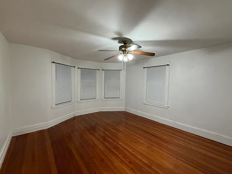 32 Heaton Ave #2 — Photo 6