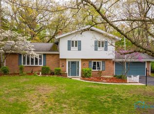 5912 Brookson Rd, Sylvania, OH 43560