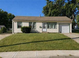 17000 E Salisbury Rd, Independence, MO 64056
