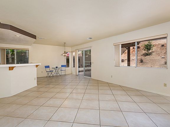 5th image of 541 Avenida Aguila