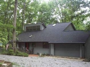 363 Oak Crest Dr, Morganton, GA 30560