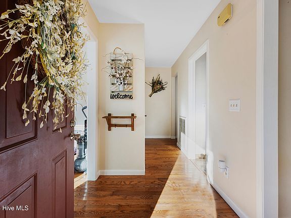 3rd image of 3405 Kirby Smith Drive