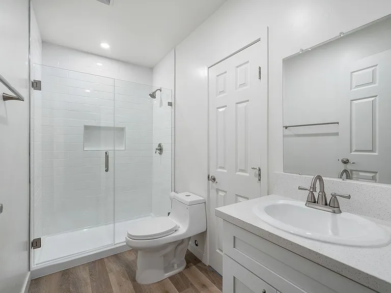 1249 Palm St — Photo 115