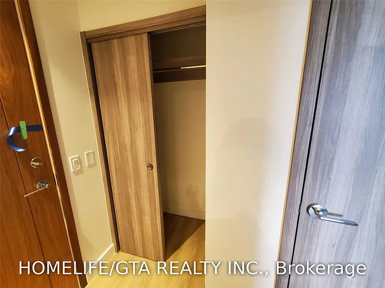 85 McMahon Dr #1508 — Photo 14