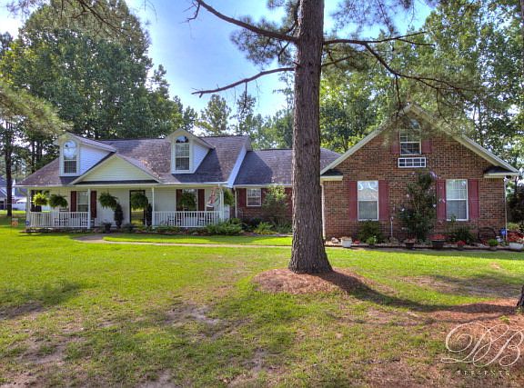 2nd image of 500 E Emerald Lake Dr