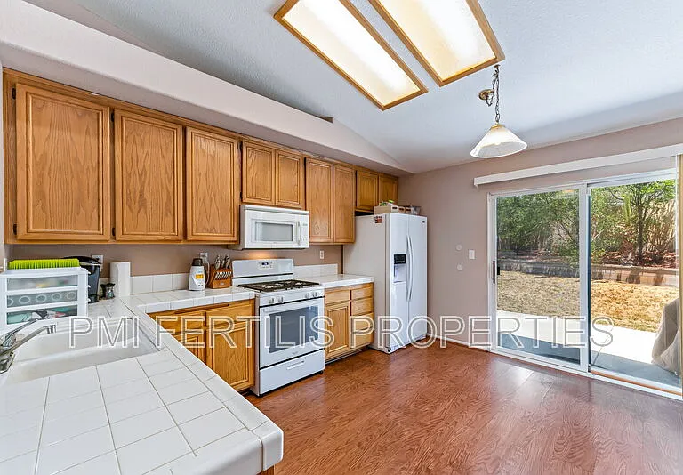 7215 New Mexico Ct — Photo 7