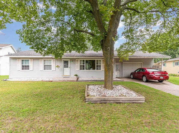 111 York St, Saint Louis, MI 48880