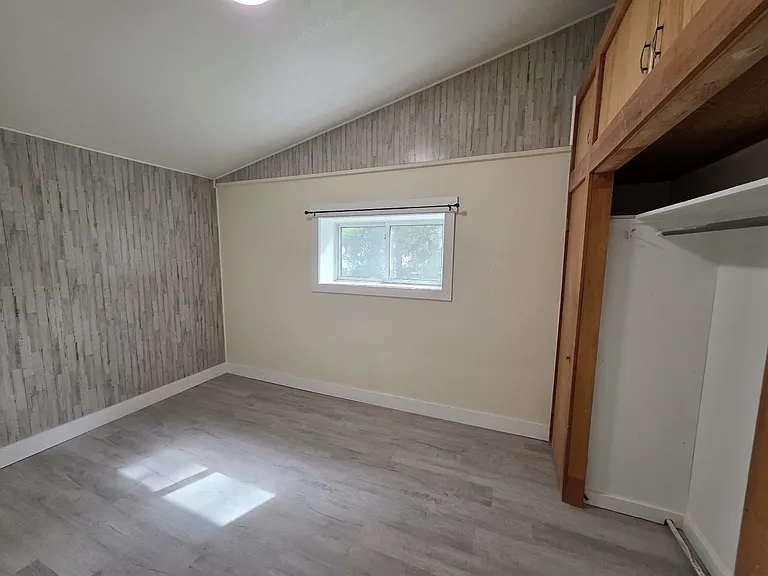 816 N 17th Ave — Photo 5