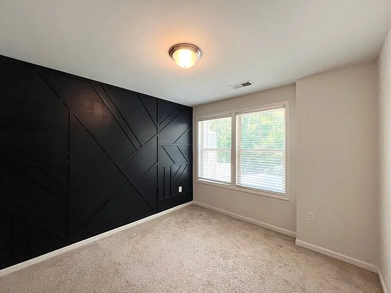 1005 Longitude Dr — Photo 22