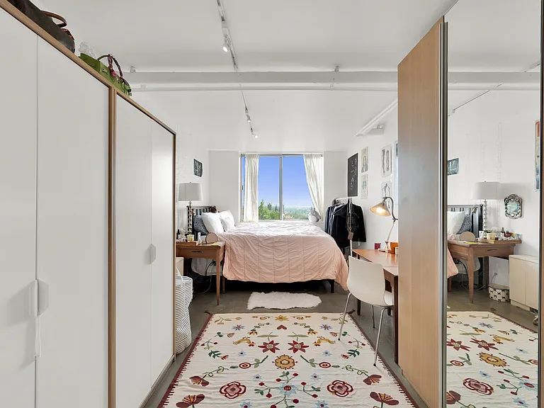 266 E 4th Ave #506 — Photo 7