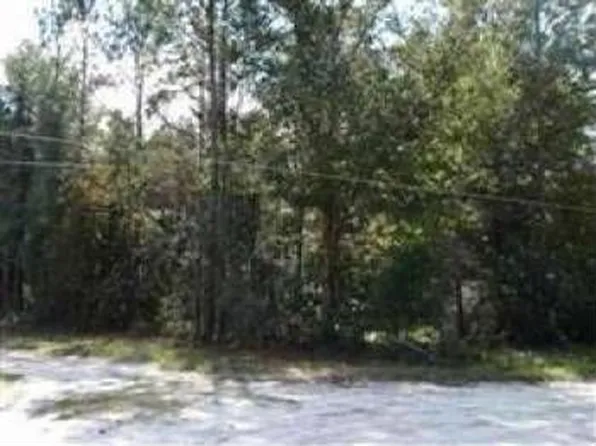 35 Rosewood Rd, Crawfordville, FL 32327