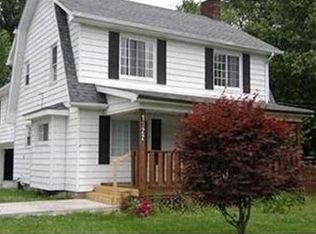 1322 Churchill Rd, Youngstown, OH 44505