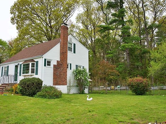 4th image of 35 Hillsdale Rd