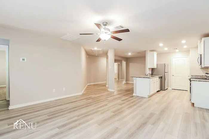 10462 Sweetwater Creek Dr — Photo 6