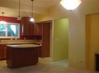 515 Cypress Ave, Pacific Grove, CA 93950