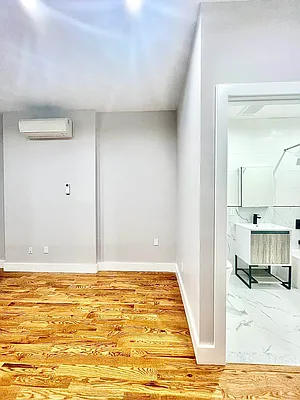 Rented by Cityside Rentals Corp | media 3