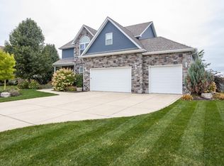 10981 Wynbrook Dr, Winfield, IN 46307