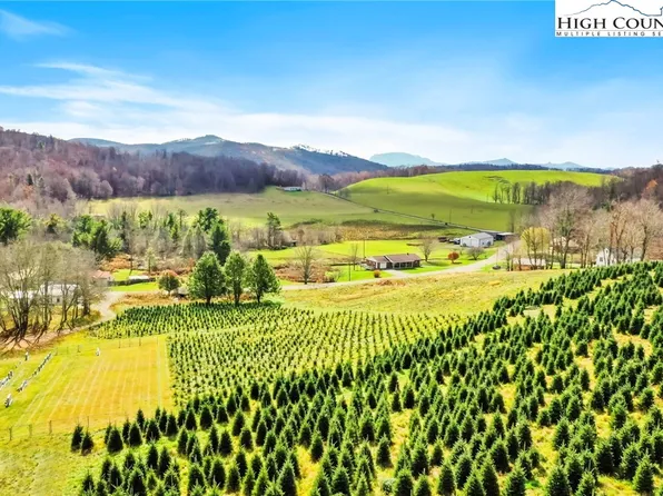 6104 Howards Creek Road, Boone, NC 28607