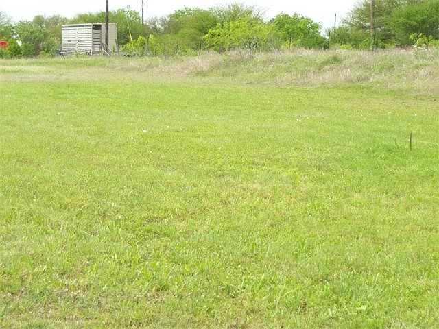 2nd image of 417 Big Sandy