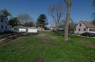 1st image of 564 Sandra Ave