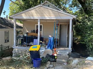 1642 Belmont Ave, Kansas City, MO 64126